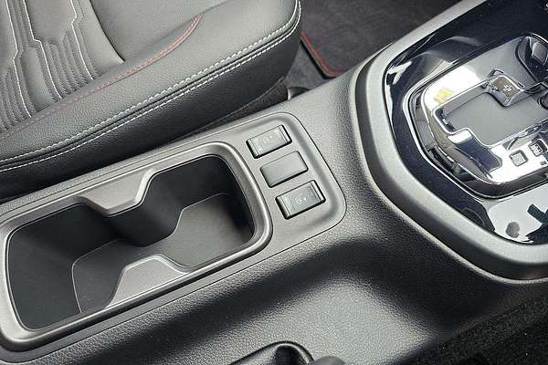 2025 Nissan Navara PRO-4X Warrior D23 4X4