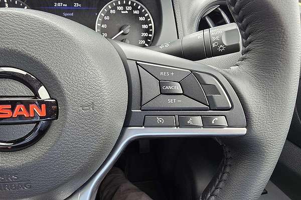 2025 Nissan Navara PRO-4X Warrior D23 4X4