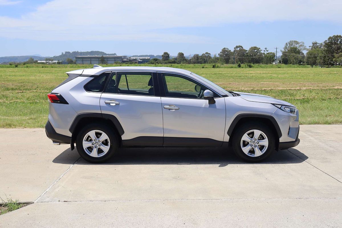 2019 Toyota RAV4 GX MXAA52R