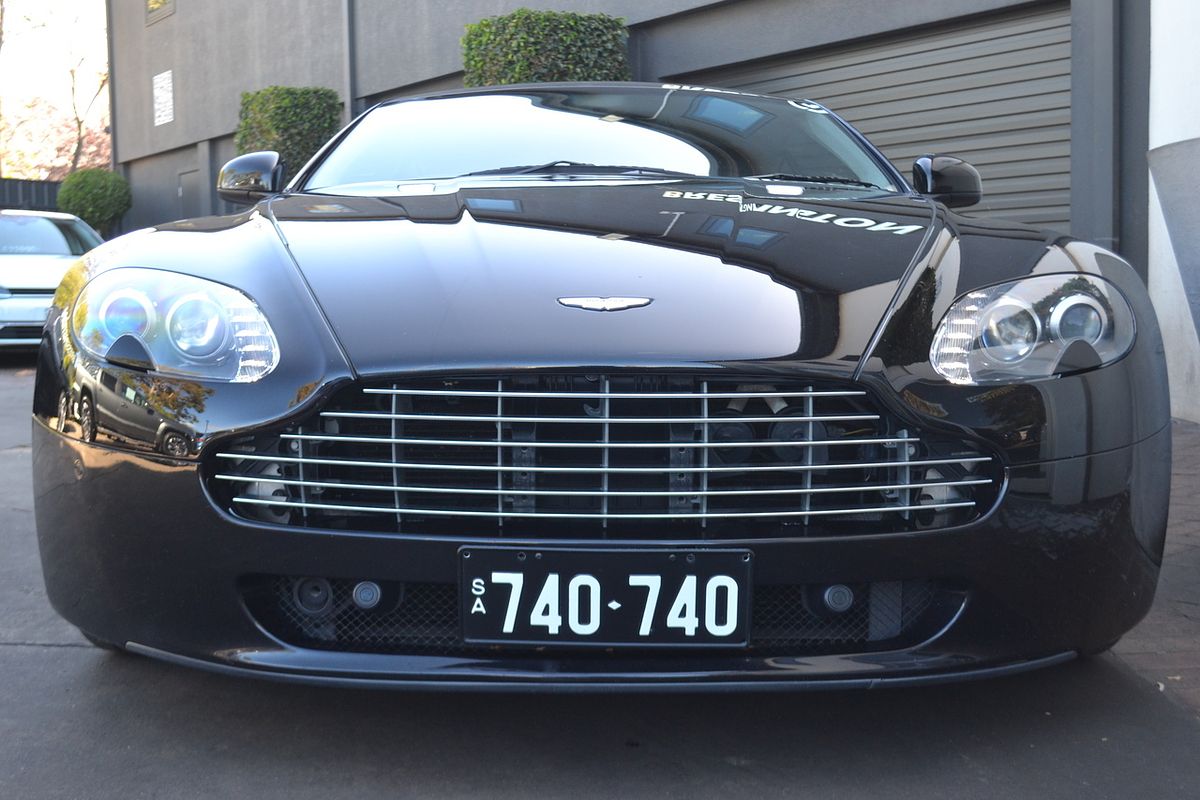 2010 Aston Martin V8 Vantage