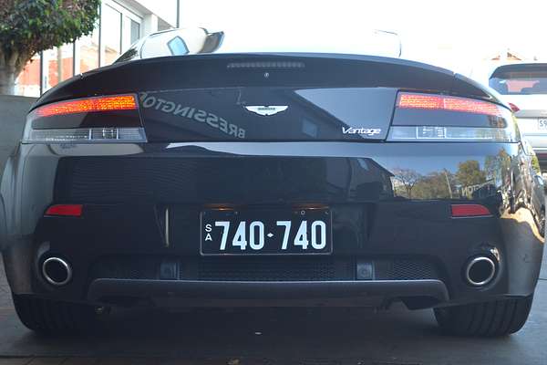 2010 Aston Martin V8 Vantage