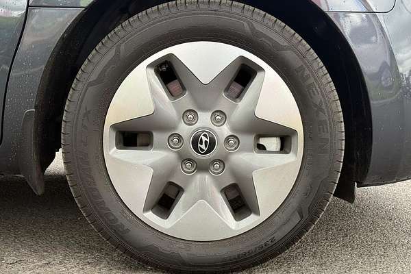 2024 Hyundai STARIA Elite US4.V3