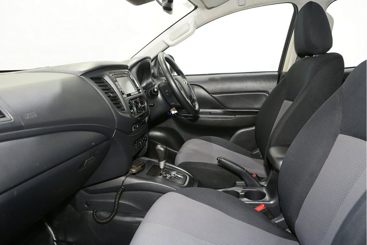 2022 Mitsubishi Triton GLX MR Rear Wheel Drive