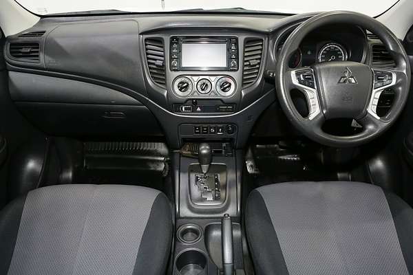 2022 Mitsubishi Triton GLX MR Rear Wheel Drive