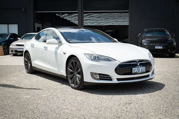 2015 Tesla Model S 85D