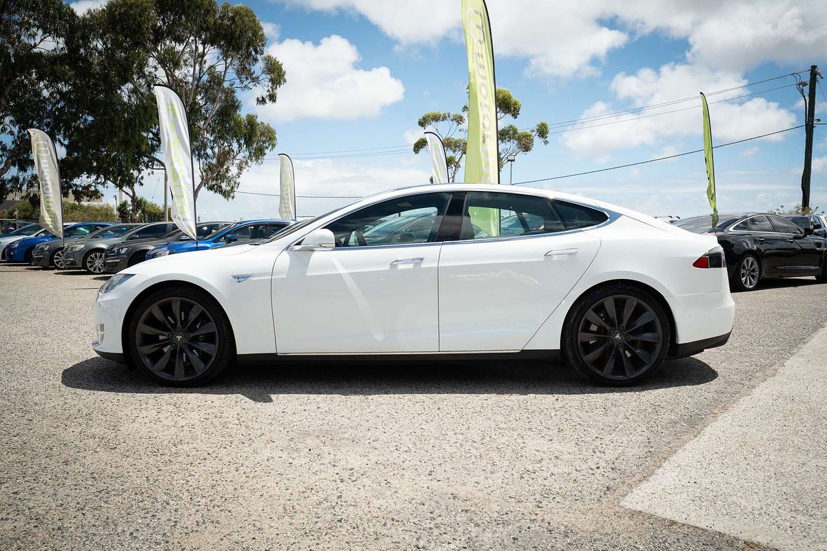 2015 Tesla Model S 85D