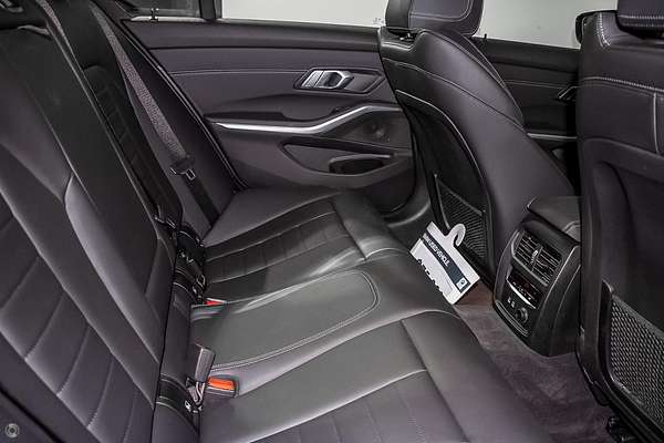 2022 BMW 3 Series 330i M Sport G20