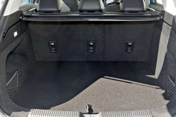 2025 MG HS Excite AS33 thumb-3