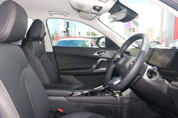 2025 MG HS Excite AS33 thumb-7