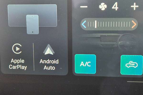 2025 MG HS Excite AS33 thumb-17