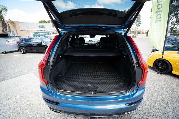 2020 Volvo XC90 T8 R-Design