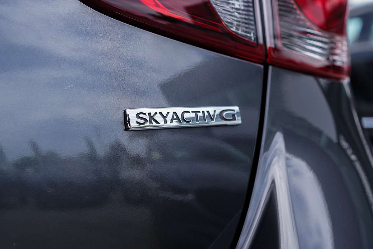 2025 Mazda 2 G15 Evolve DJ Series