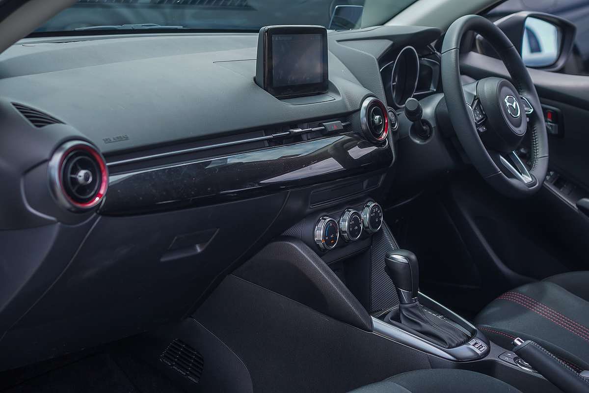 2025 Mazda 2 G15 Evolve DJ Series