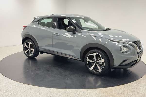 2023 Nissan JUKE ST-L F16