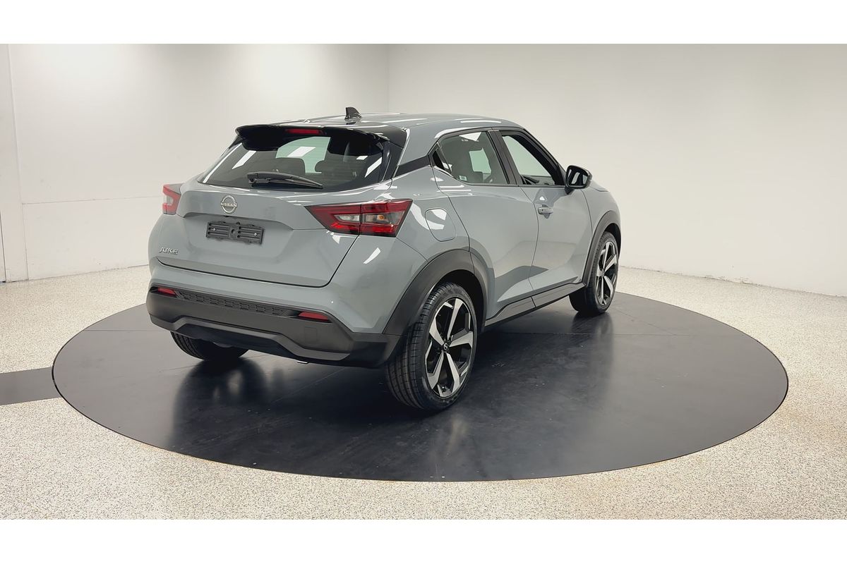 2023 Nissan JUKE ST-L F16