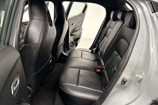 2023 Nissan JUKE ST-L F16