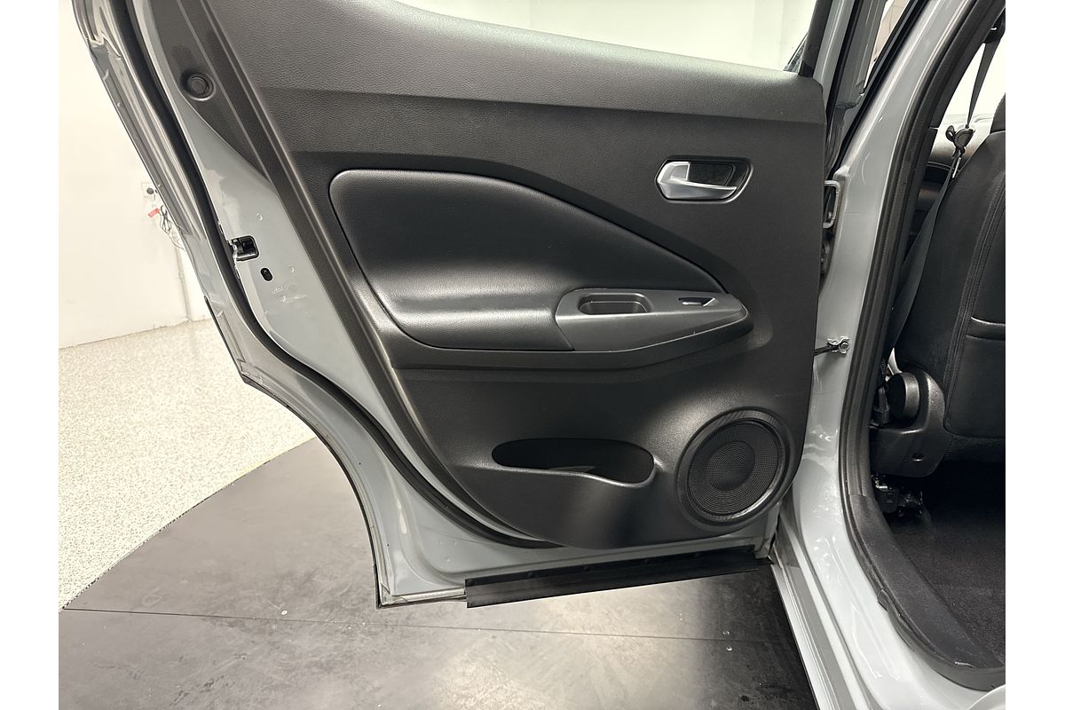 2023 Nissan JUKE ST-L F16