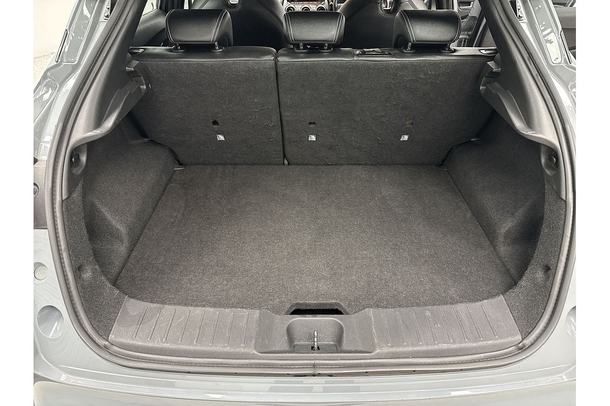 2023 Nissan JUKE ST-L F16