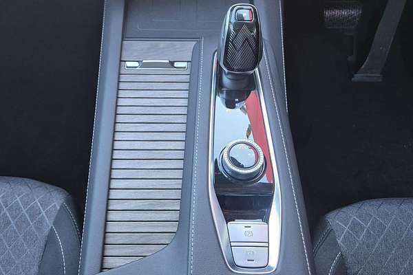 2025 MG QS Essence IS31