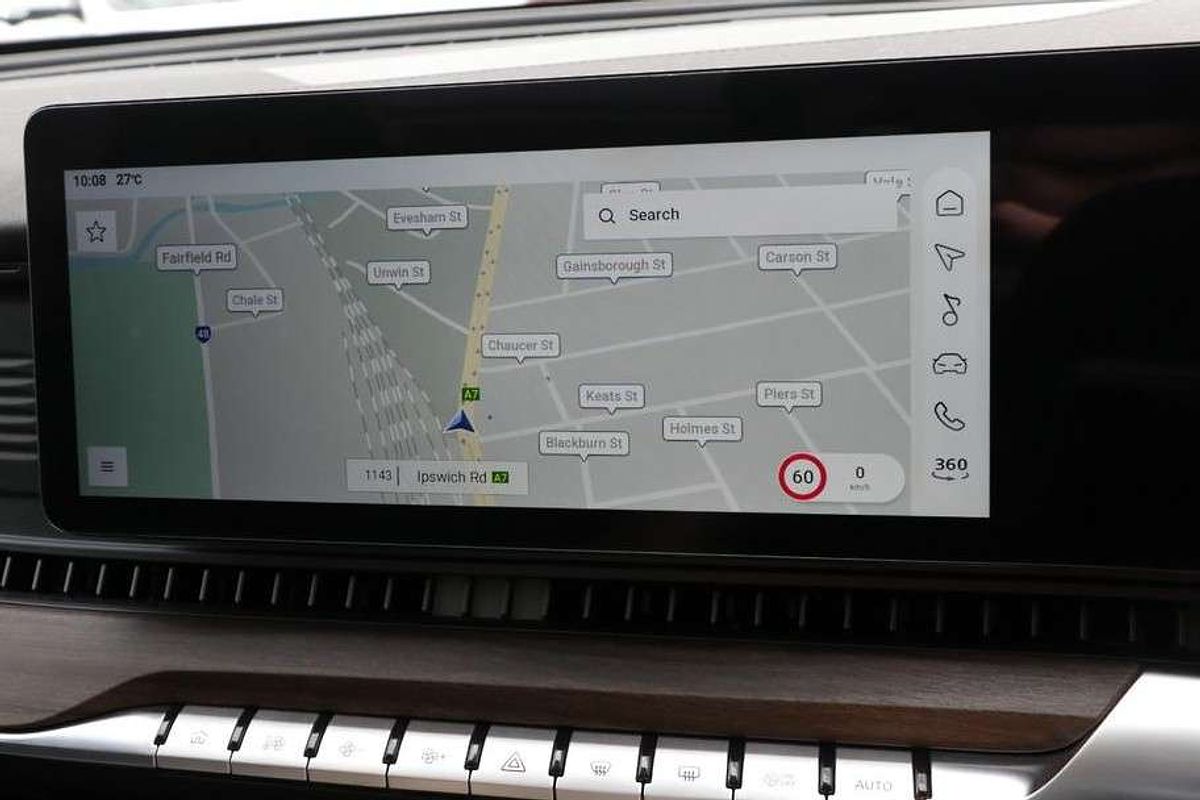 2025 MG QS Essence IS31