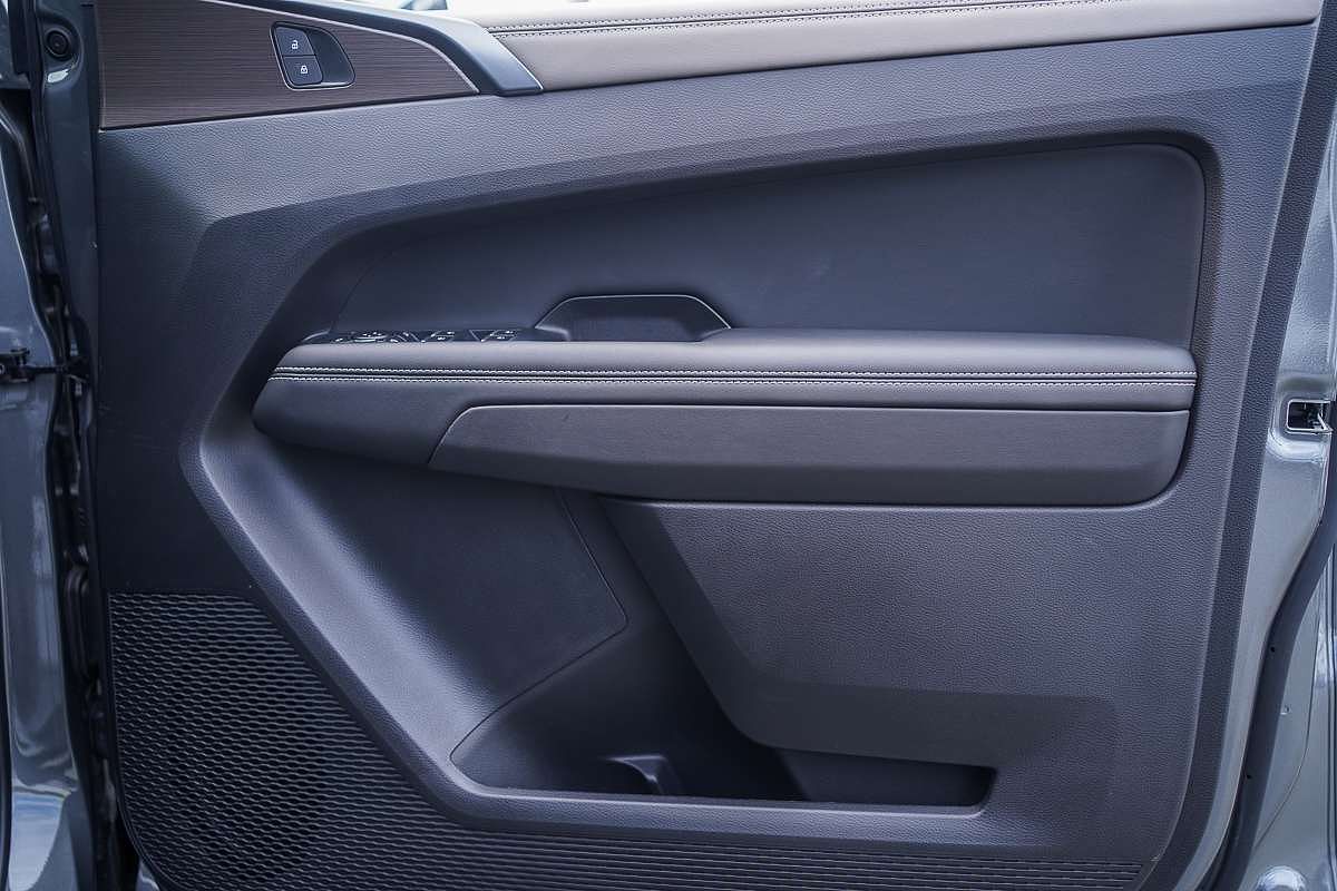 2024 Volkswagen Amarok TDI600 Style NF 4X4