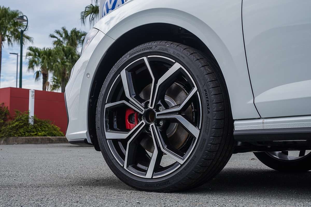 2025 Volkswagen Polo GTI AE