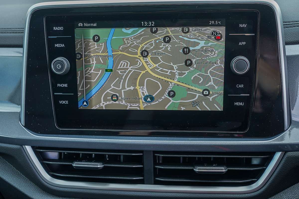 2025 Volkswagen T-Roc 110TSI Style D11