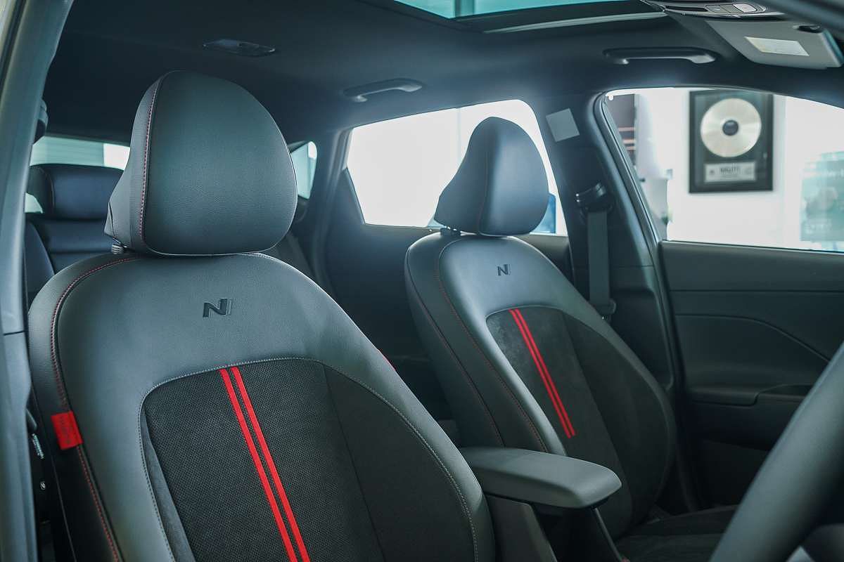2025 Hyundai Kona Premium N Line SX2.V3