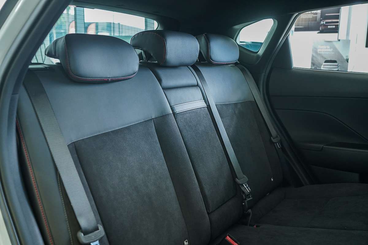 2025 Hyundai Kona Premium N Line SX2.V3