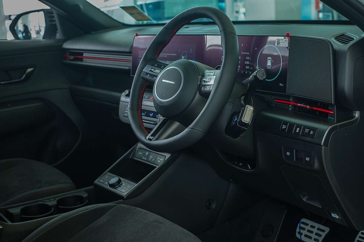 2025 Hyundai Kona Premium N Line SX2.V3