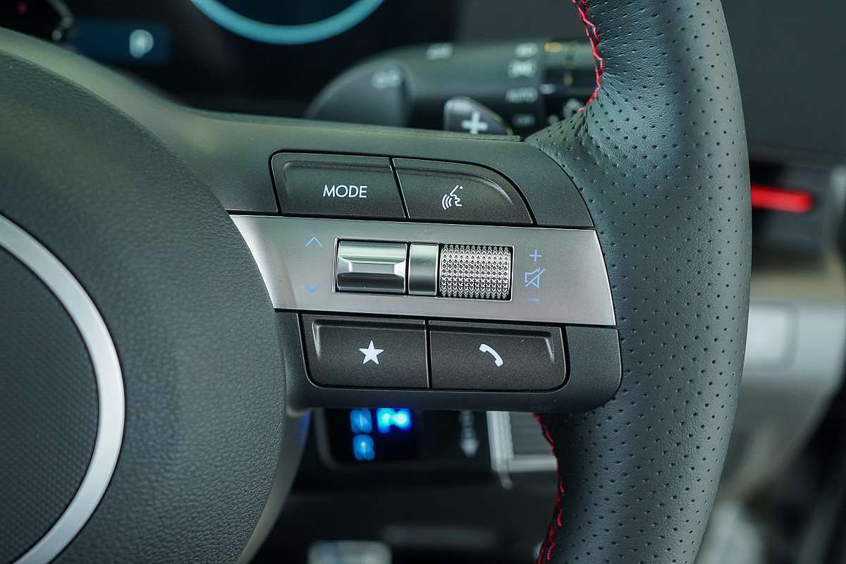 2025 Hyundai Kona Premium N Line SX2.V3