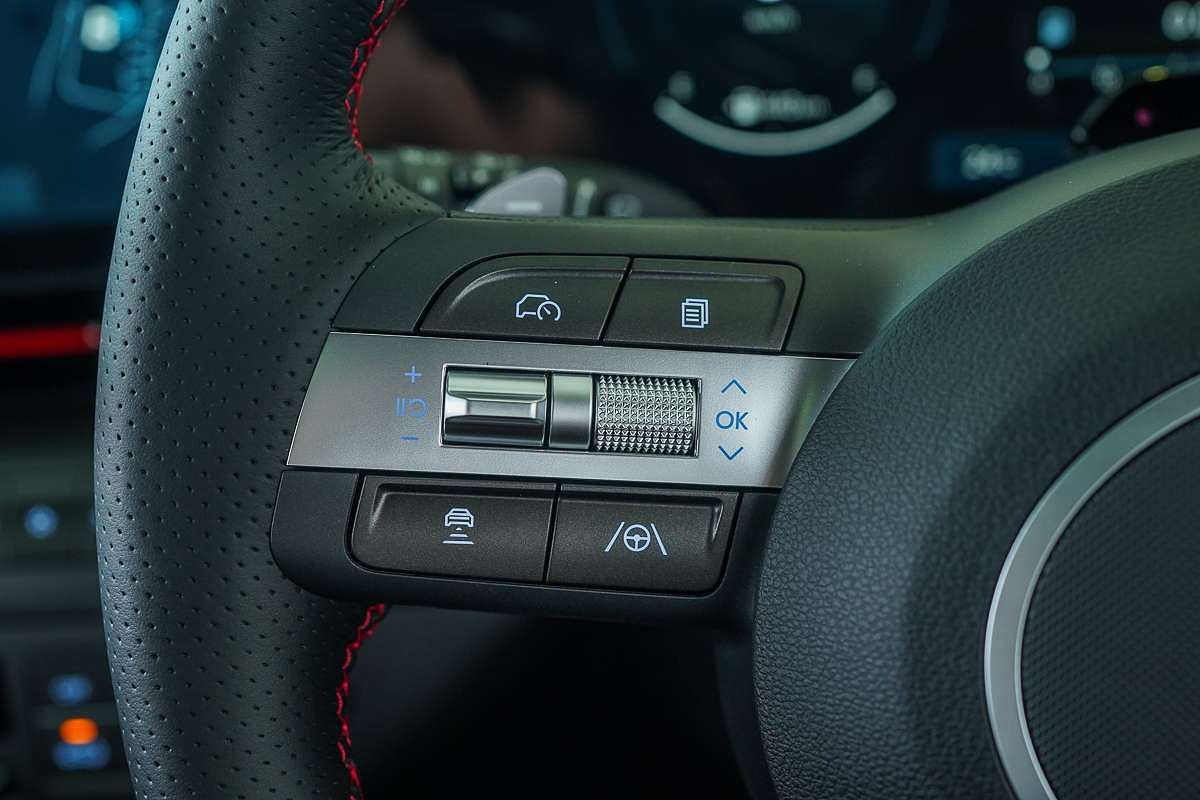 2025 Hyundai Kona Premium N Line SX2.V3