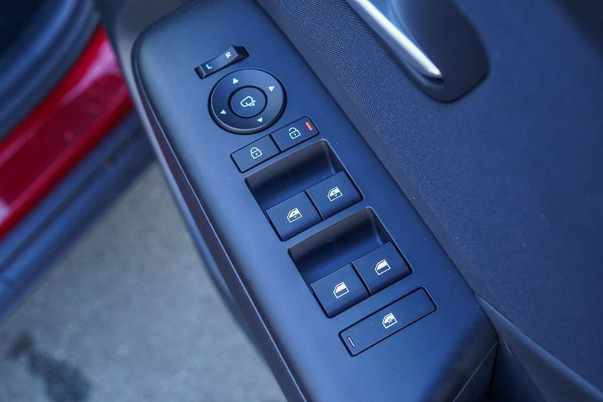 2025 Hyundai Kona Hybrid SX2.V2