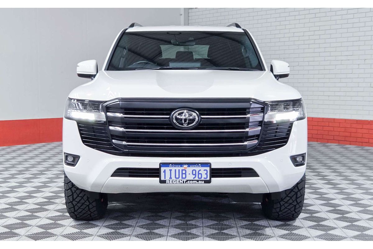 2024 Toyota Landcruiser GXL FJA300R