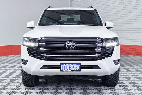 2024 Toyota Landcruiser GXL FJA300R