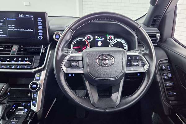 2024 Toyota Landcruiser GXL FJA300R