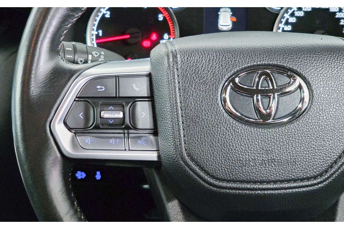 2024 Toyota Landcruiser GXL FJA300R