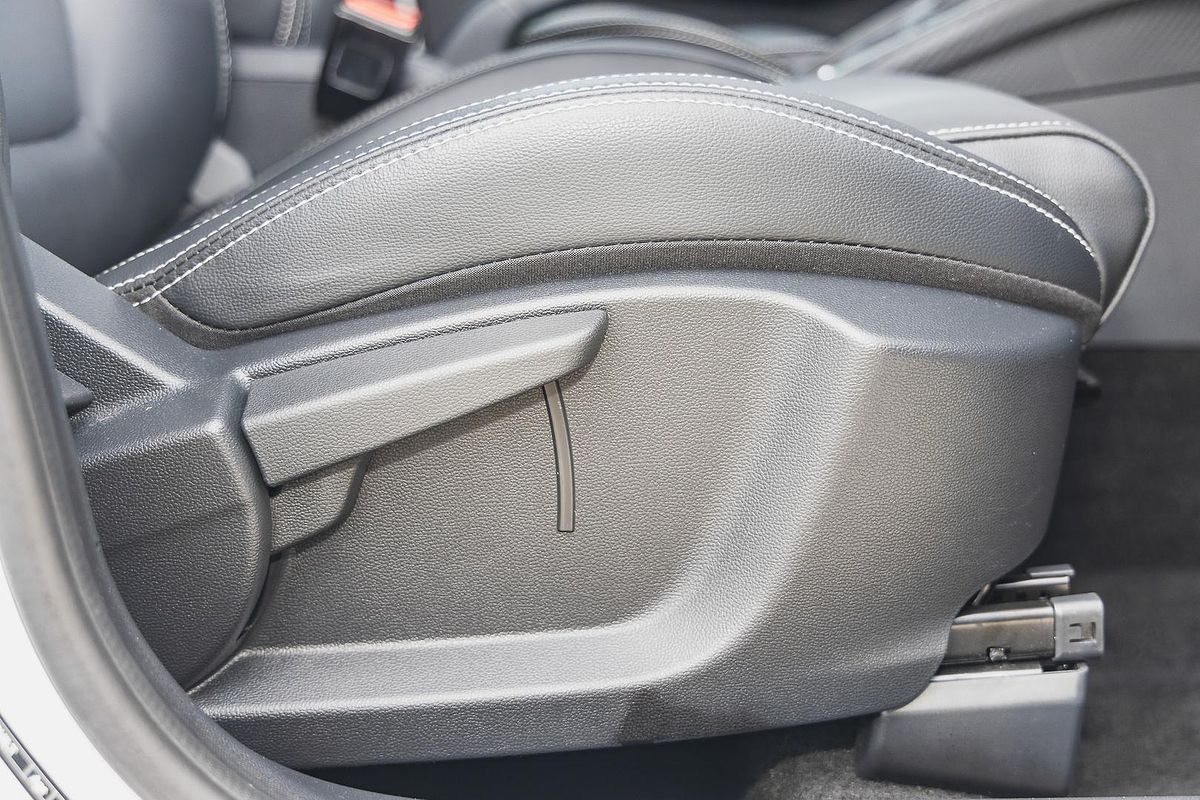 2023 MG ZS Excite AZS1