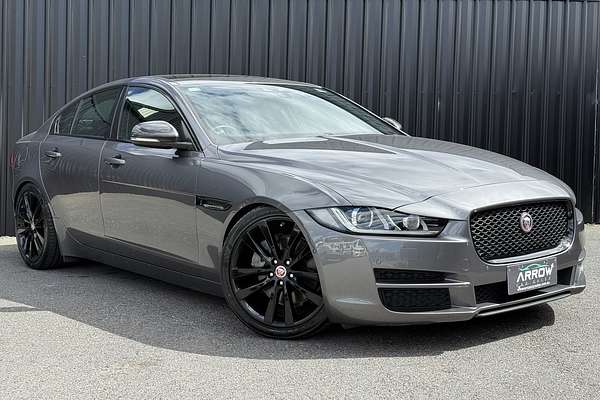 2016 Jaguar XE 20t Prestige X760