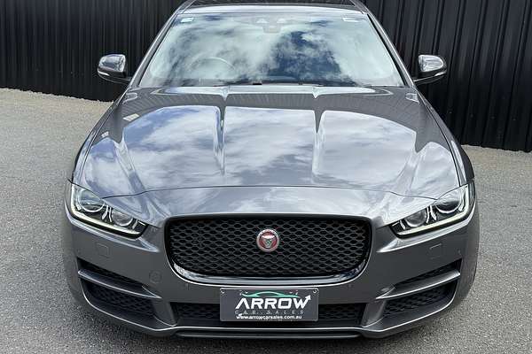 2016 Jaguar XE 20t Prestige X760