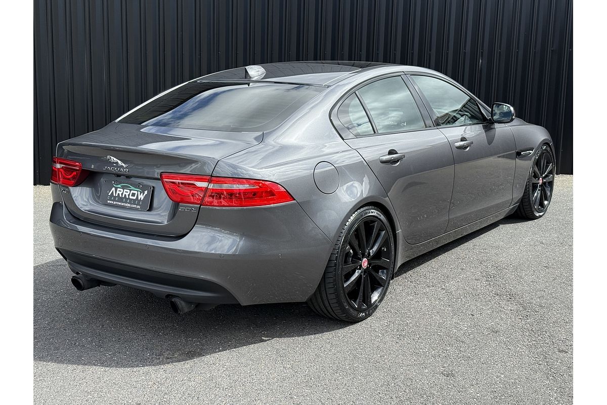 2016 Jaguar XE 20t Prestige X760