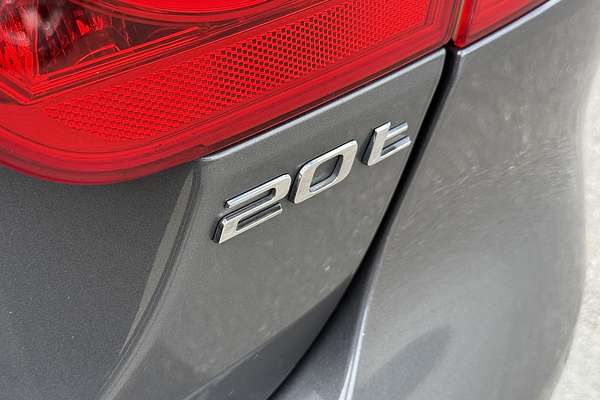 2016 Jaguar XE 20t Prestige X760