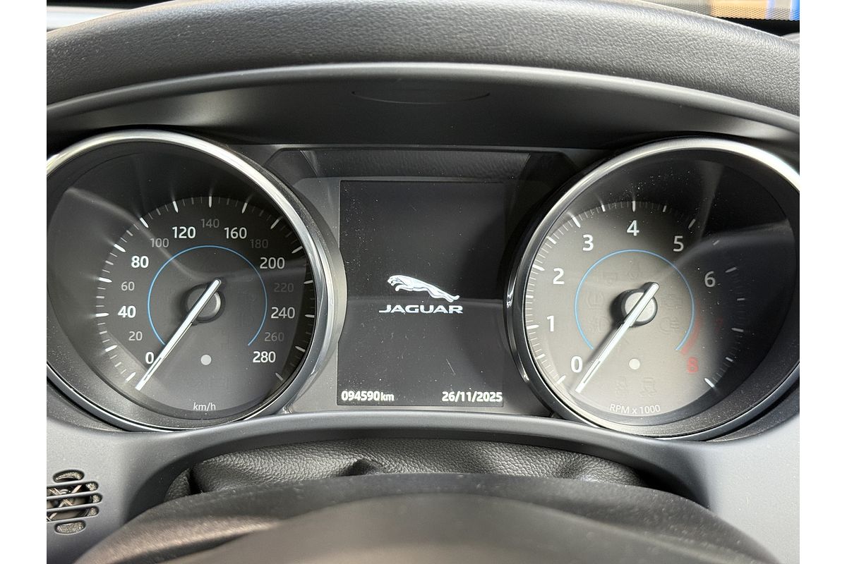 2016 Jaguar XE 20t Prestige X760