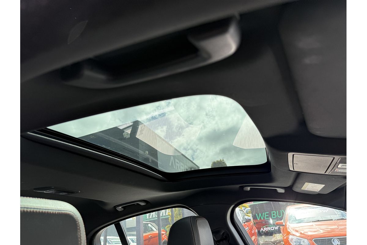 2016 Jaguar XE 20t Prestige X760