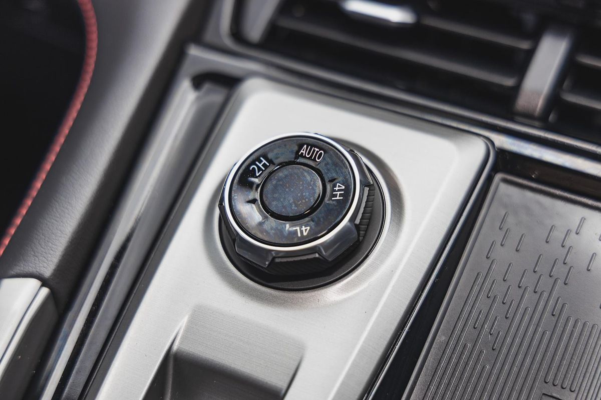 2024 LDV T60 Max PLUS SK8C 4X4