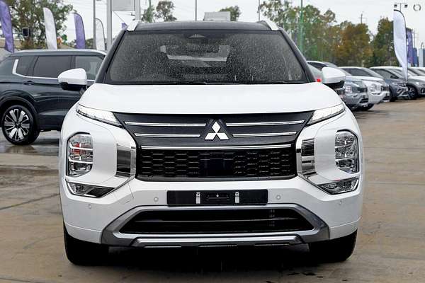 2025 Mitsubishi Outlander Exceed Tourer ZM