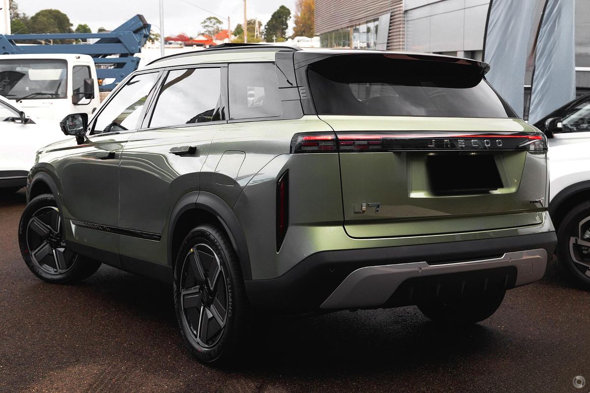 2025 Jaecoo J7 SHS Summit