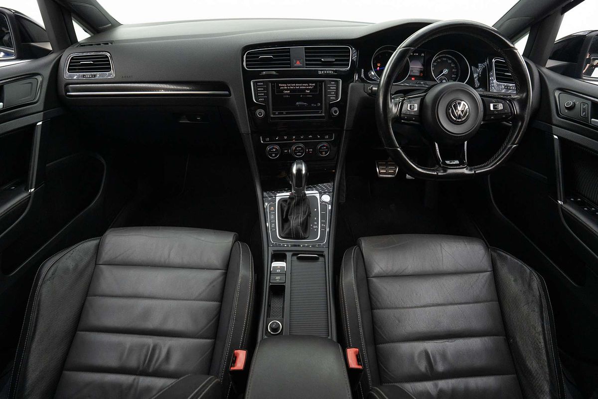 2015 Volkswagen Golf R Wolfsburg Edition 7