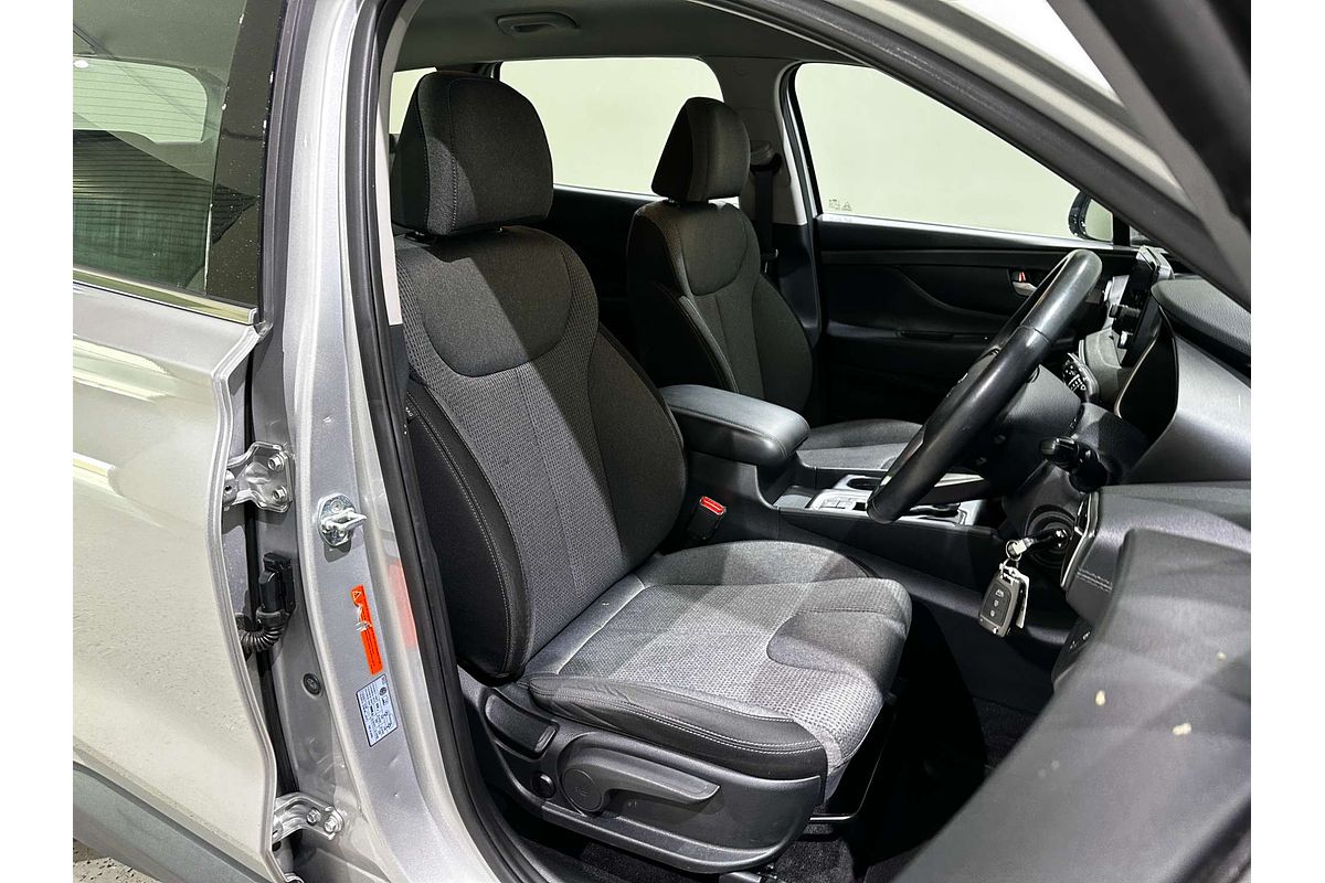 2021 Hyundai Santa Fe  TM.V3