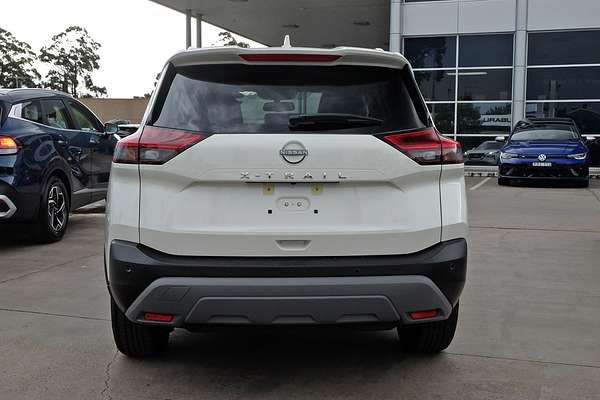 2025 Nissan X-TRAIL ST-L T33
